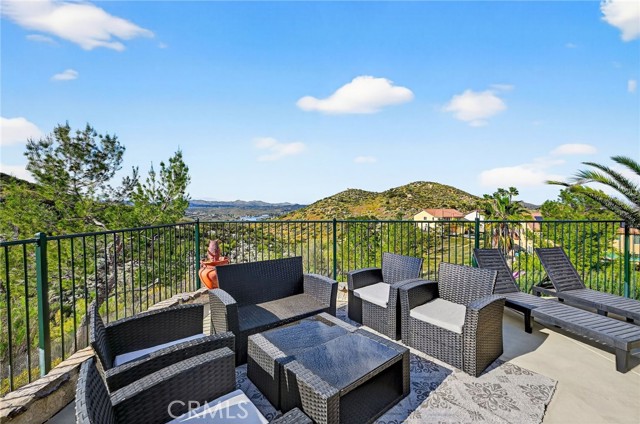 Detail Gallery Image 41 of 57 For 31860 Willow Wood Ct, Lake Elsinore,  CA 92532 - 4 Beds | 3 Baths