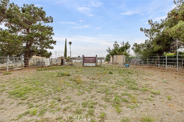 Detail Gallery Image 51 of 74 For 3998 Bluff, Norco,  CA 92860 - 4 Beds | 2/1 Baths