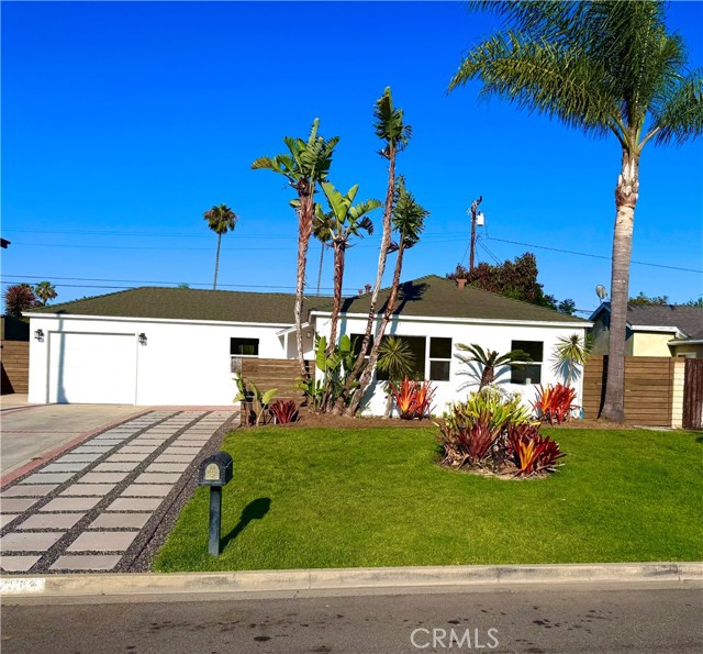 Detail Gallery Image 1 of 35 For 2064 Republic Ave, Costa Mesa,  CA 92627 - 4 Beds | 2 Baths