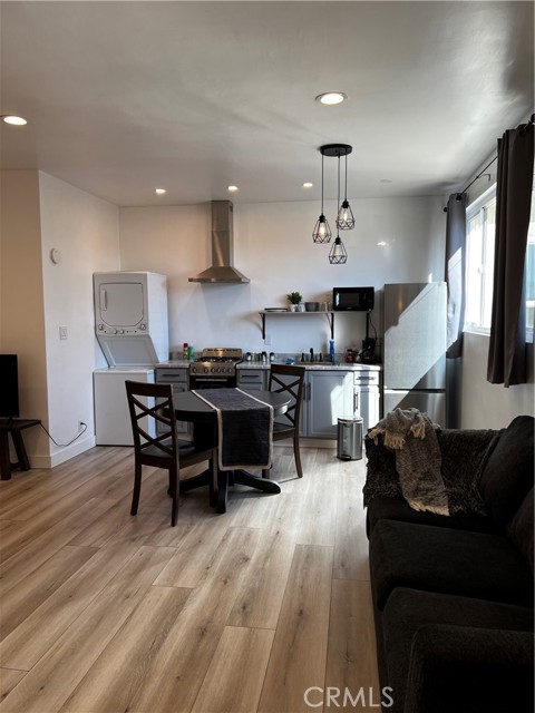 Detail Gallery Image 5 of 11 For 15519 15519 Gramercy Pl, Gardena,  CA 90249 - 0 Beds | 1 Baths