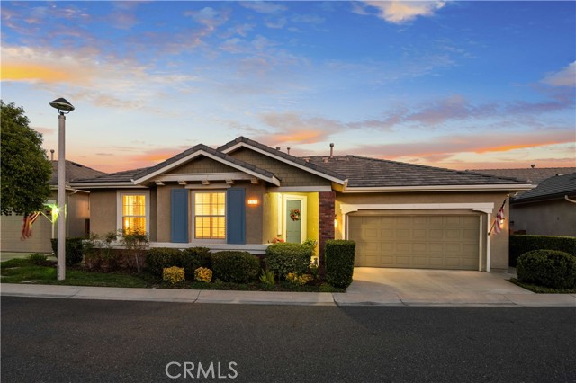 Detail Gallery Image 1 of 1 For 19570 Eleven Ct #18,  Newhall,  CA 91321 - 3 Beds | 2 Baths