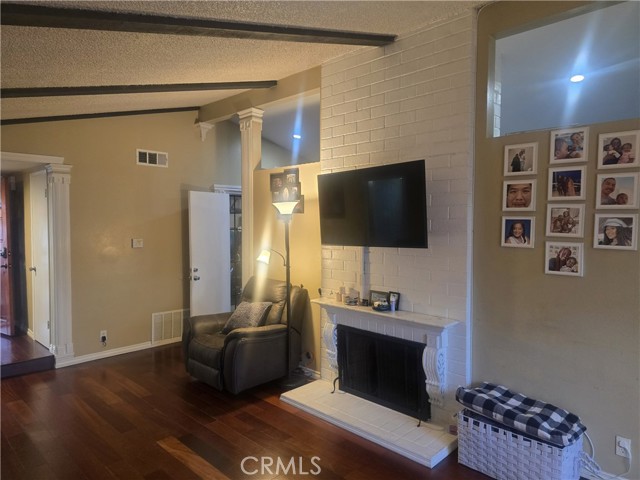 Detail Gallery Image 9 of 22 For 1038 E Denwall, Carson,  CA 90746 - 3 Beds | 2 Baths