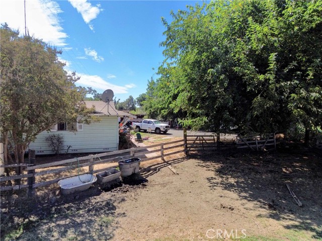 Detail Gallery Image 6 of 9 For 6305 E Olive Ave, Merced,  CA 95340 - 3 Beds | 2 Baths