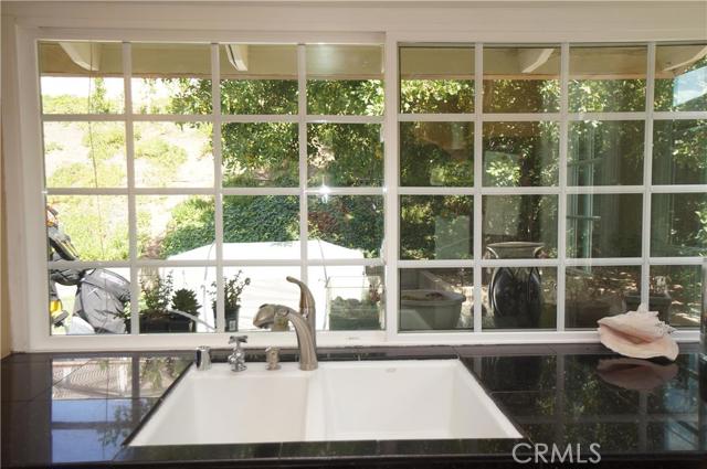 322 Dover Avenue, Brea CA: https://media.crmls.org/medias/a7c10ae1-f3f1-4e75-832e-fd2b281da82f.jpg