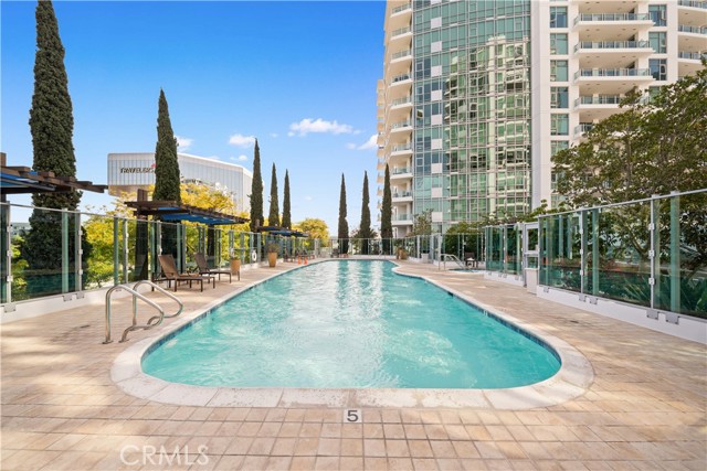 3131 Michelson Drive, Irvine CA: https://media.crmls.org/medias/a7c11272-527f-4398-b3fb-f27ee340d5f2.jpg