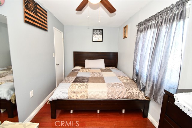 Detail Gallery Image 12 of 21 For 114 S Thorson, Compton,  CA 90221 - – Beds | – Baths