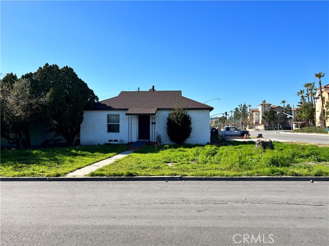 8806 Wheeler Ave, Fontana, CA 92335