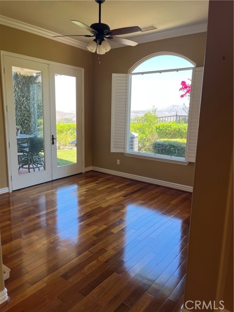 25054 Fawnskin Drive, Temescal Valley CA: https://media.crmls.org/medias/a7c20510-f6a4-493a-bdee-790a80b1a0f0.jpg