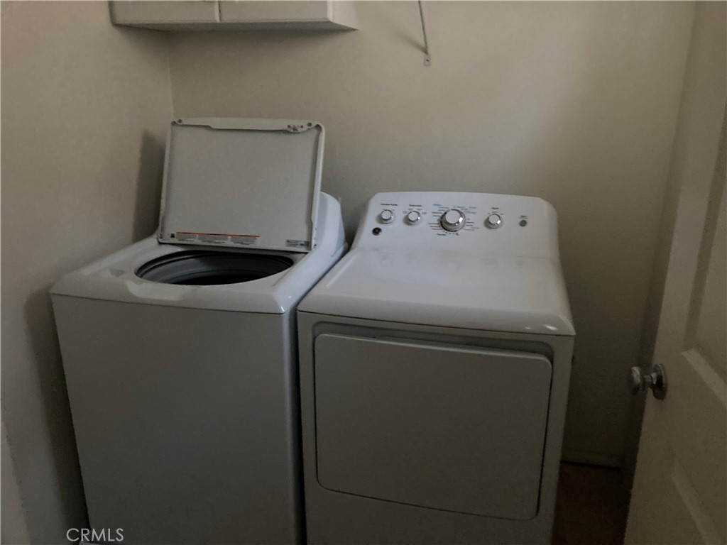 https://media.crmls.org/medias/a7c370ad-4e7f-4da7-ab16-37226ce06125.jpg?preset=X-Large