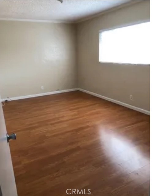 5126 W El Segundo Boulevard, Hawthorne CA: https://media.crmls.org/medias/a7c388f8-7075-4973-a79c-cd2e7c3af427.jpg