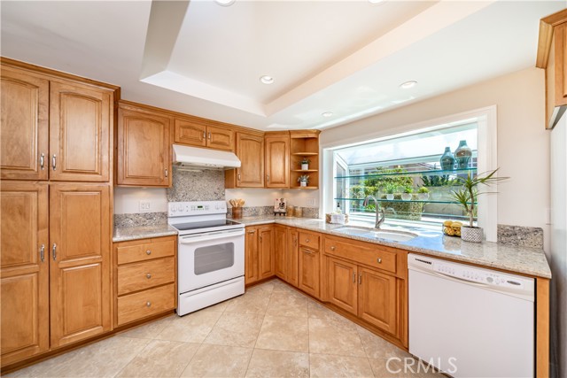 Detail Gallery Image 19 of 61 For 5252 Clark Cir, Westminster,  CA 92683 - 4 Beds | 2/1 Baths