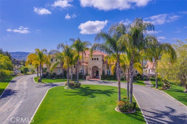 Detail Gallery Image 5 of 75 For 38750 Celita, Temecula,  CA 92592 - 4 Beds | 5/1 Baths