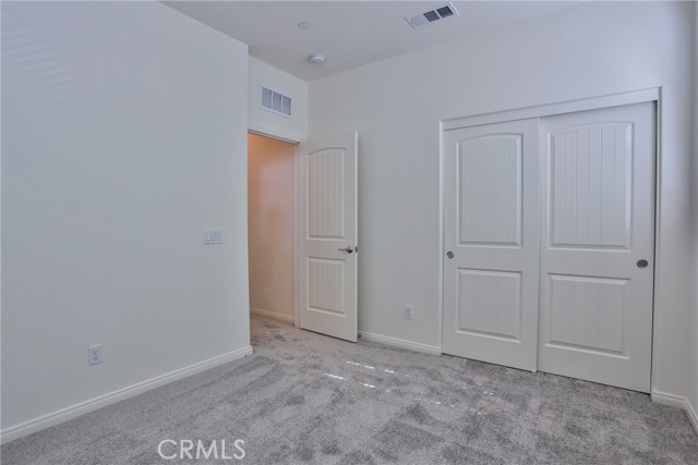1957 S Hartford Place, San Bernardino CA: https://media.crmls.org/medias/a7c4f4bc-2a6a-4afd-920d-8a70161a9817.jpg