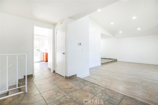 Detail Gallery Image 16 of 67 For 12457 Bradford Pl, Granada Hills,  CA 91344 - 4 Beds | 3 Baths