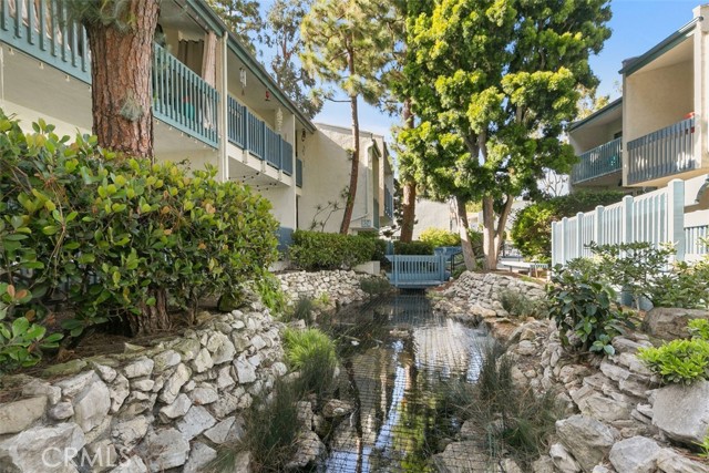 802 Camino Real, Redondo Beach, California 90277, 3 Bedrooms Bedrooms, ,2 BathroomsBathrooms,Residential,Sold,Camino Real,OC22093224