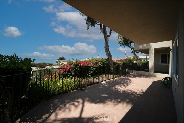 64 Via Capri, Rancho Palos Verdes, California 90275, 3 Bedrooms Bedrooms, ,2 BathroomsBathrooms,Residential,Sold,Via Capri,SB22196422