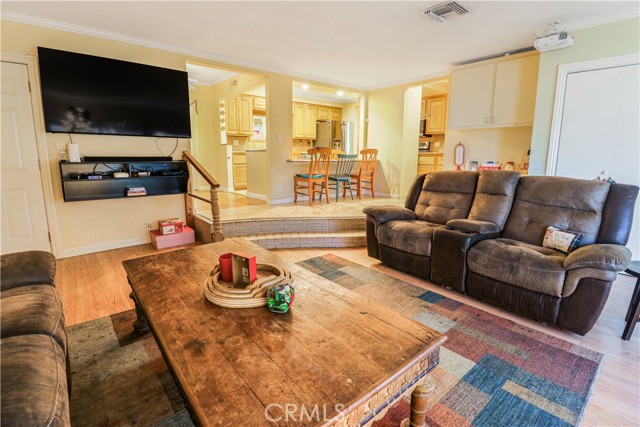 Detail Gallery Image 8 of 22 For 833 S Kouri, Anaheim,  CA 92804 - 3 Beds | 2 Baths