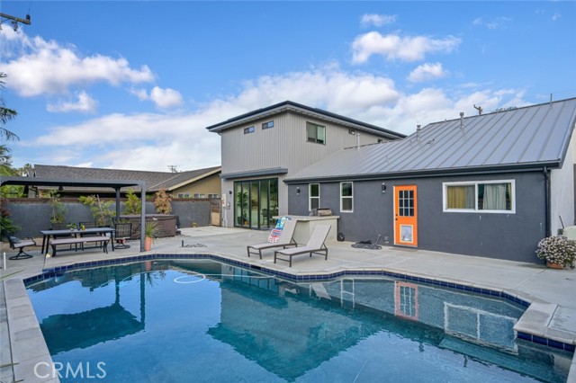 20121 Bushard Street, Huntington Beach CA: https://media.crmls.org/medias/a7c83104-bd7d-4b2e-ada7-84eb807e3bba.jpg