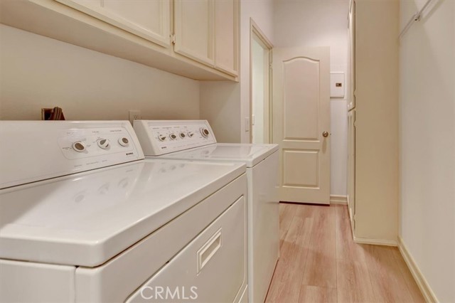 Detail Gallery Image 21 of 28 For 70 Lehigh Aisle, Irvine,  CA 92612 - 3 Beds | 3 Baths