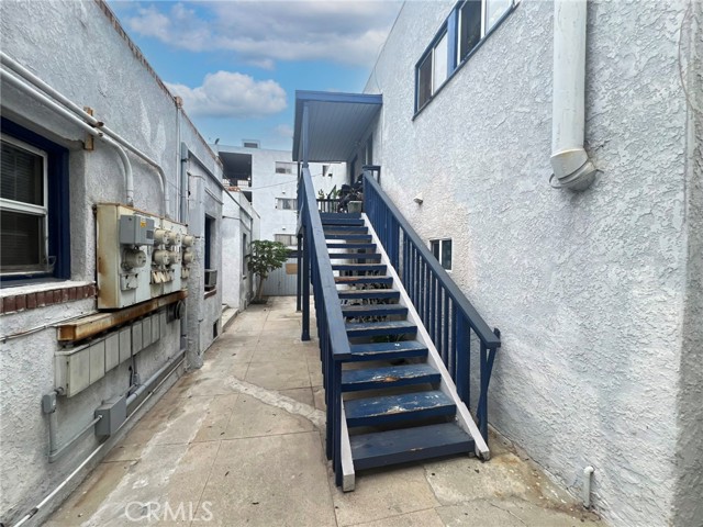 Detail Gallery Image 11 of 12 For 833 E 1st St, Long Beach,  CA 90802 - – Beds | – Baths