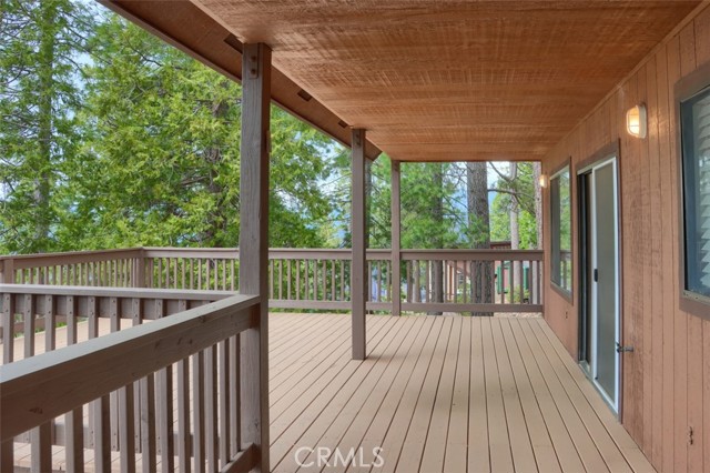 7501 7503 Yosemite Park Way, Yosemite CA: https://media.crmls.org/medias/a7c8663f-1263-48b4-b61b-9b5eca1d5d4c.jpg