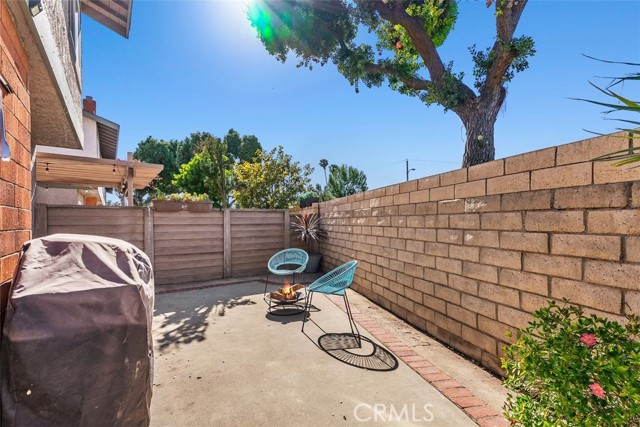 Detail Gallery Image 34 of 40 For 20001 Village Green Dr, Lakewood,  CA 90715 - 4 Beds | 2/1 Baths