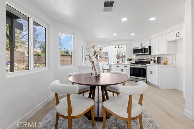 Detail Gallery Image 14 of 44 For 10154 Northridge, Rancho Cucamonga,  CA 91737 - 3 Beds | 2/1 Baths