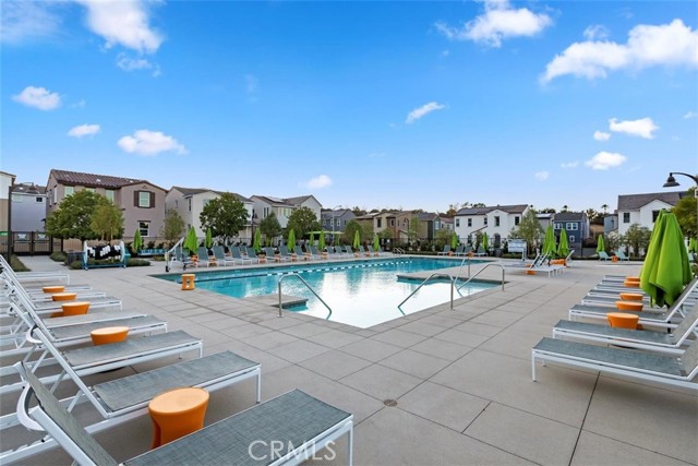 2275 Melogold Way, Corona CA: https://media.crmls.org/medias/a7c94ebf-ac34-417c-bd93-00796430d9ea.jpg