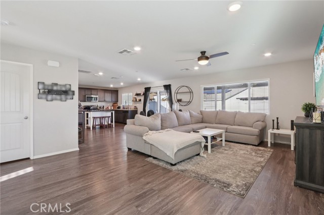 Detail Gallery Image 4 of 35 For 29430 Big Country Court, Winchester,  CA 92596 - 3 Beds | 2/1 Baths