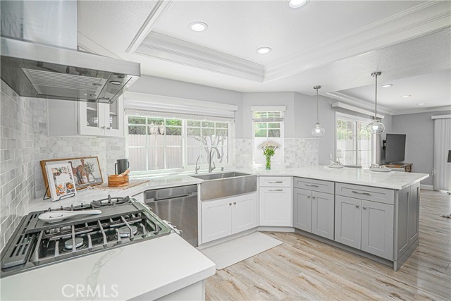 976 Northwood Avenue, Brea CA: https://media.crmls.org/medias/a7ca9fe1-3773-433e-a32f-f7ec8d4aea8e.jpg