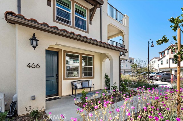 Detail Gallery Image 2 of 29 For 466 Besalu, Mission Viejo,  CA 92692 - 1 Beds | 1/1 Baths