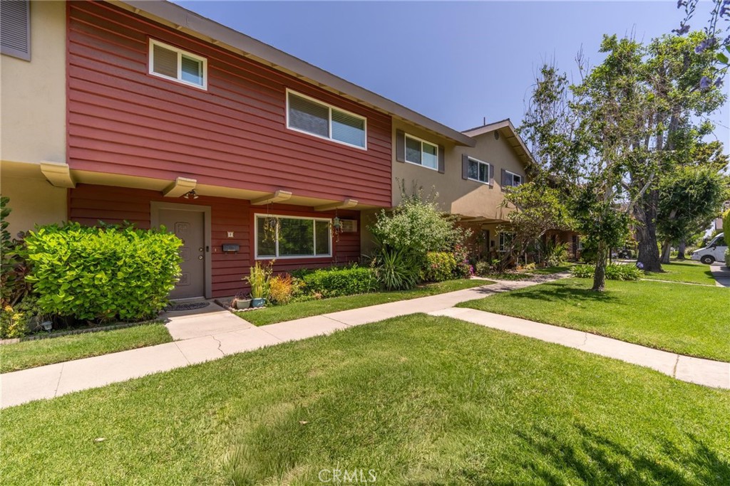 13654 Red Hill