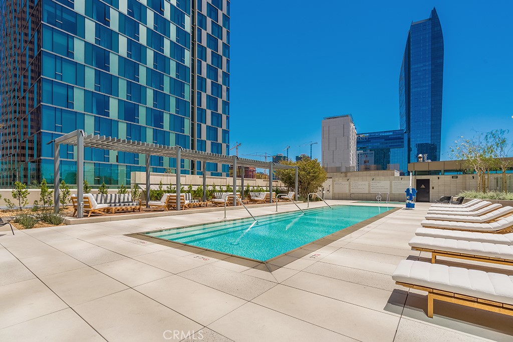 MLS #WS25224725 image #10