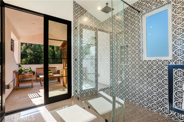 Detail Gallery Image 14 of 54 For 6451 Chesebro Rd, Agoura Hills,  CA 91301 - 6 Beds | 6/1 Baths