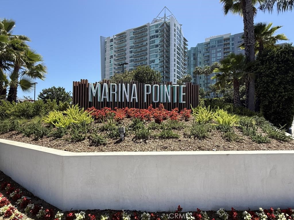 13600 Marina Pointe Drive #615