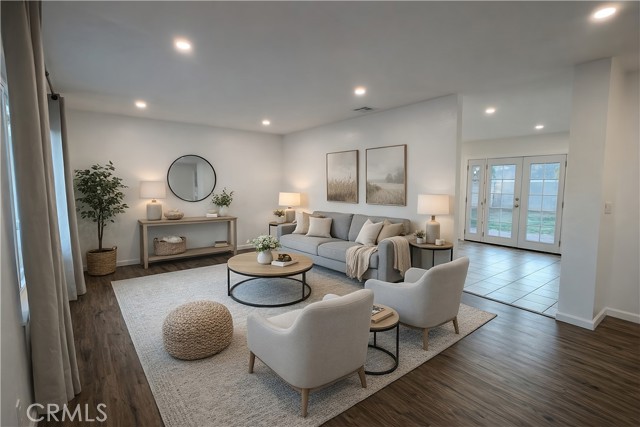 Detail Gallery Image 2 of 12 For 6817 Glendale, Riverside,  CA 92503 - 4 Beds | 2 Baths