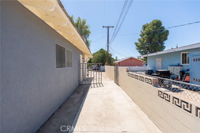40425 Whittier Ave, East Hemet, CA 92544 photo 21