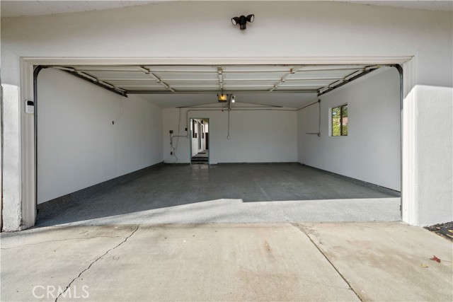 Image 26 of 35 For 1541 Wellington Avenue