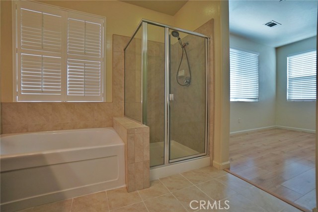 Detail Gallery Image 42 of 57 For 3000 Sunnyside Ct, Visalia,  CA 93292 - 3 Beds | 2 Baths