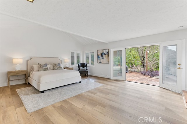 Detail Gallery Image 17 of 42 For 17716 Nordhoff St, Northridge,  CA 91325 - 4 Beds | 2 Baths