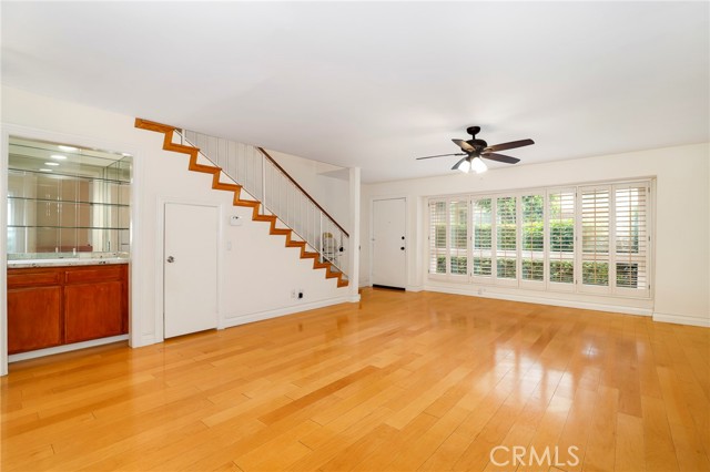 4321 Matilija Avenue, Sherman Oaks CA: https://media.crmls.org/medias/a7d40e3f-6f0d-4b2a-9485-66f705512c8c.jpg