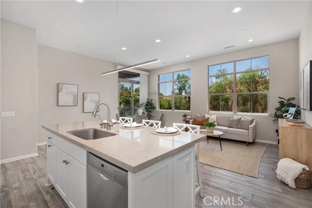 Detail Gallery Image 19 of 51 For 150 Nature Walk, Irvine,  CA 92618 - 2 Beds | 2 Baths