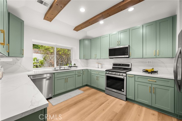 Detail Gallery Image 15 of 65 For 616 S Andover Dr, Anaheim,  CA 92807 - 4 Beds | 3/1 Baths