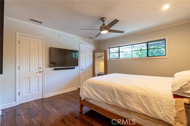 Detail Gallery Image 20 of 36 For 17928 Sunburst St, –,  CA 91325 - 3 Beds | 3 Baths