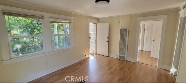 Detail Gallery Image 13 of 19 For 3937 Revere, Los Angeles,  CA 90039 - 4 Beds | 2 Baths