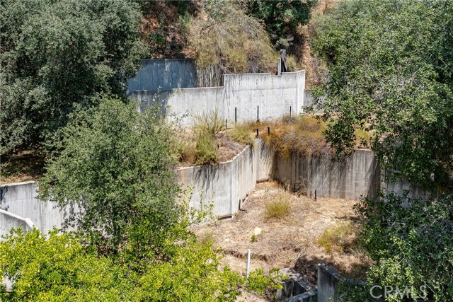 3577 Shaw Ranch Road, Pasadena CA: https://media.crmls.org/medias/a7d7432c-760a-4319-ba6b-0a0c9c22e617.jpg