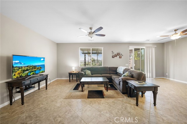 Detail Gallery Image 21 of 74 For 35638 Desert Rose Way, Lake Elsinore,  CA 92532 - 3 Beds | 2 Baths