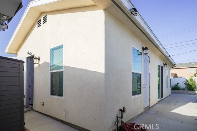 13672 Monroe Street, Westminster CA: https://media.crmls.org/medias/a7d7b6fc-a271-464c-8e73-8808aae4958d.jpg
