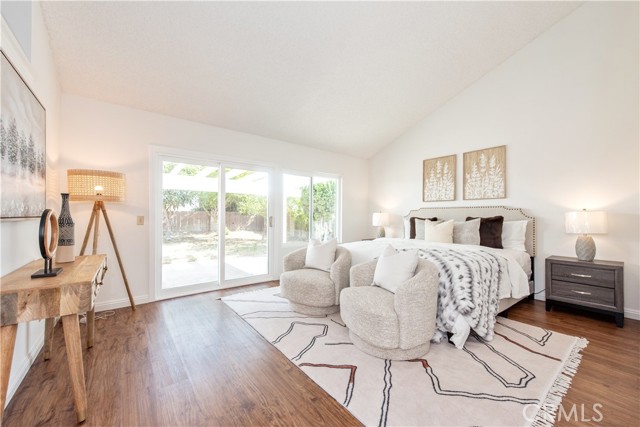 Detail Gallery Image 5 of 32 For 2536 Greenhill Dr, Fullerton,  CA 92833 - 4 Beds | 2 Baths