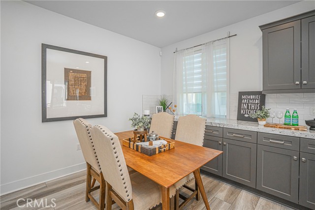 18292 Iris Lane, Yorba Linda CA: https://media.crmls.org/medias/a7d84523-1c61-4aff-bb49-940cc55a1500.jpg